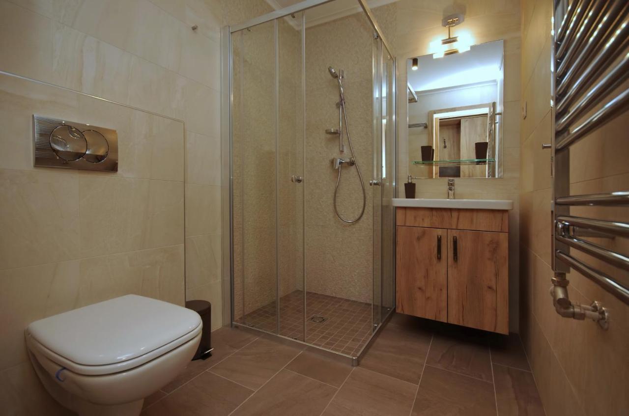Almasy Apartmanhaz ยูลา ภายนอก รูปภาพ