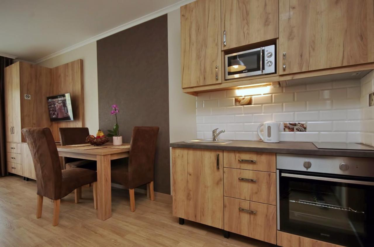 Almasy Apartmanhaz ยูลา ภายนอก รูปภาพ