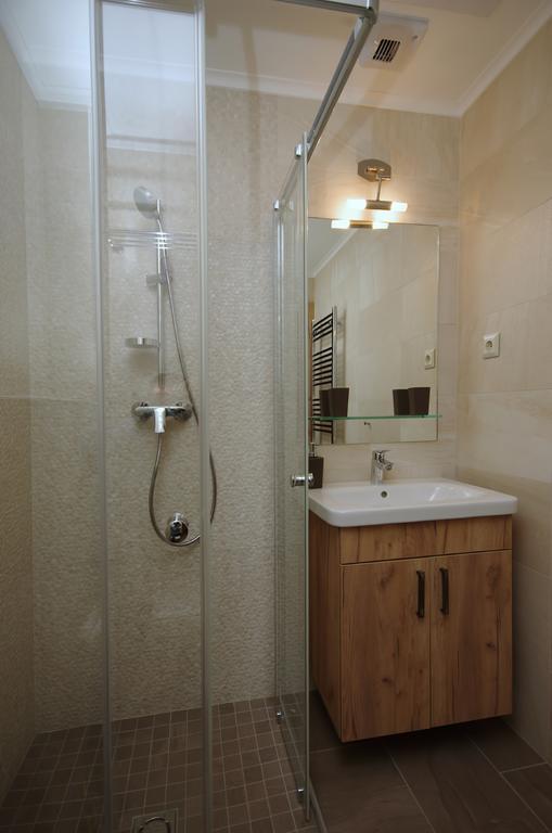 Almasy Apartmanhaz ยูลา ภายนอก รูปภาพ